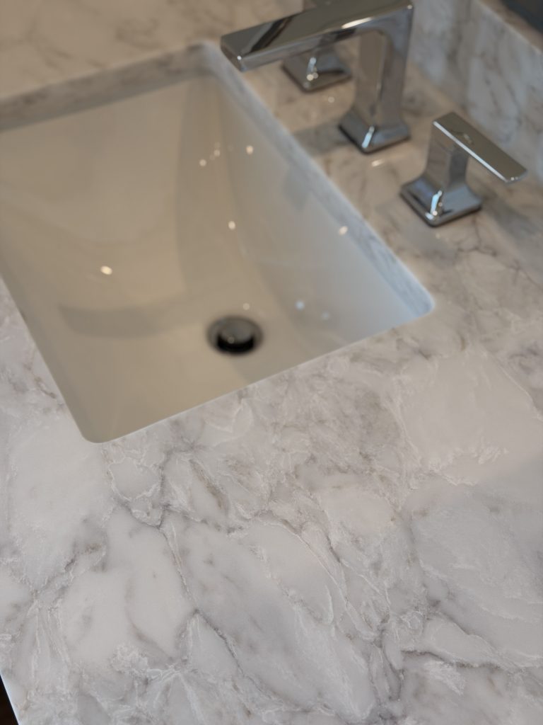 Calacatta Ocellio Quartz
