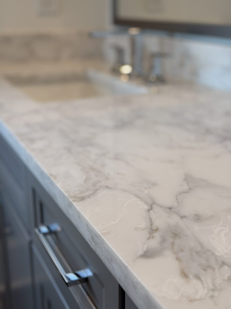 Calacatta Ocellio Quartz Countertops